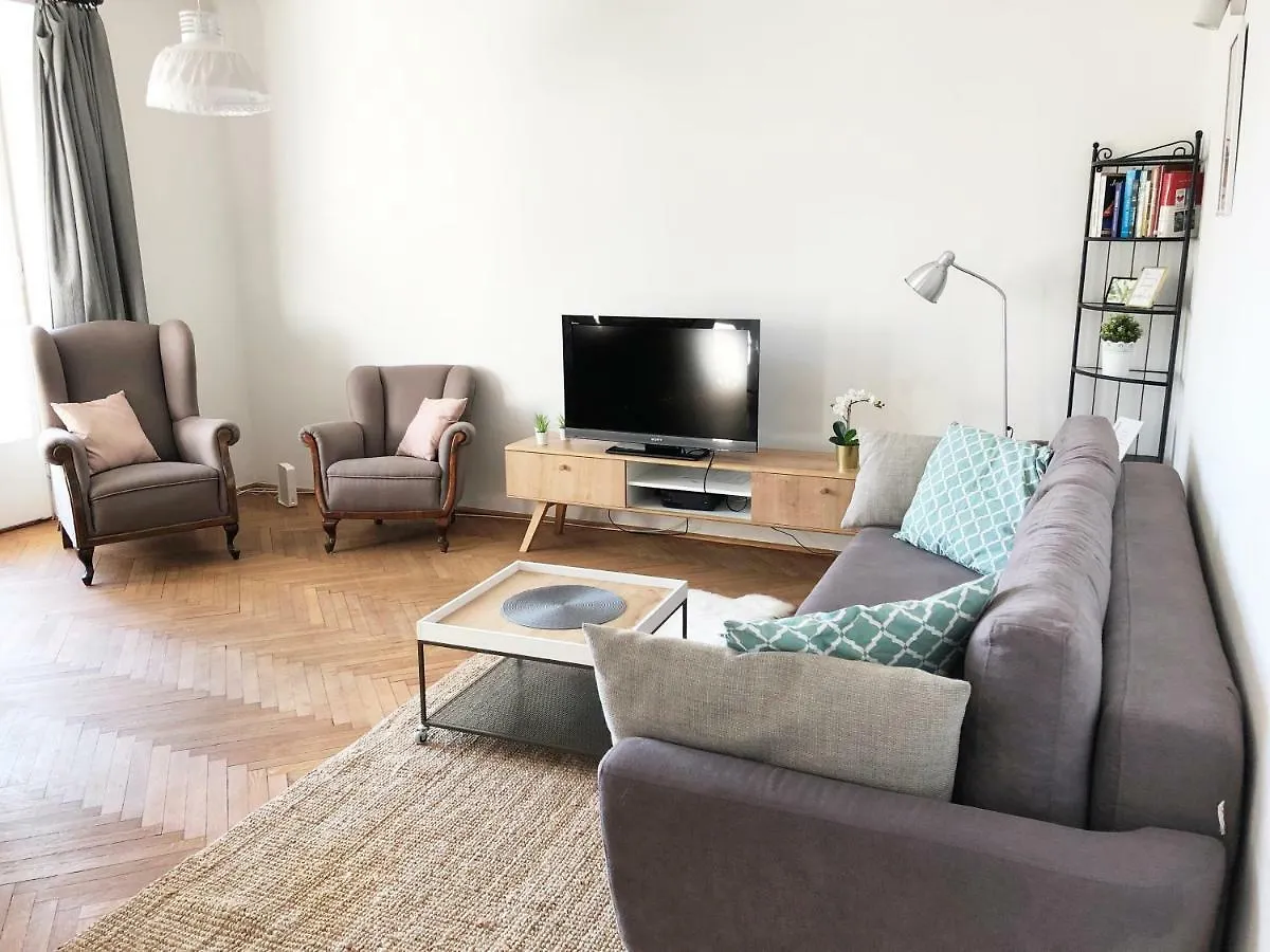 Aleja Niepodleglosci 245- 2Br By Homeprime Warsaw Poland