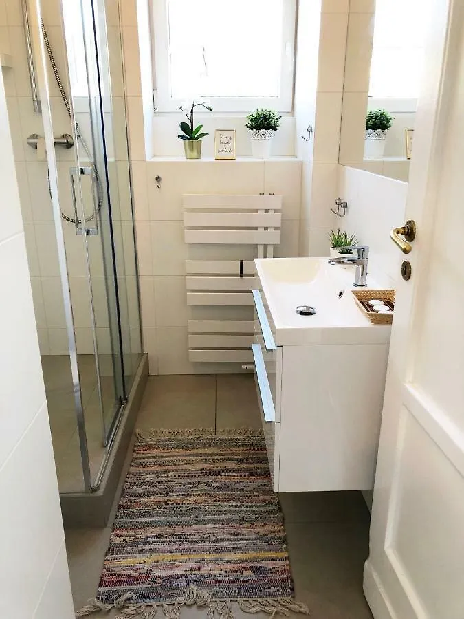 Aleja Niepodleglosci 245- 2Br By Homeprime Warsaw 0*,  Poland
